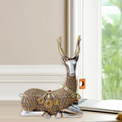 Resin Deer Statues Creative Reindeer Figurines for Table Bookcase Decoration silver sit