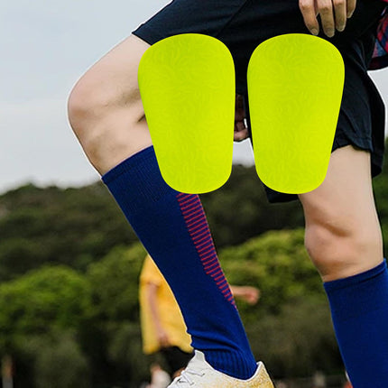 2Pcs Mini Soccer Shin Guards Sports Gear Shin Protection for Kids Boys Girls Green XS