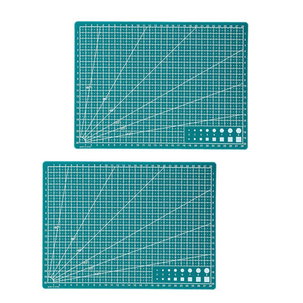 Crofta 2 Gridded Cutting Boards Adults Fabrics Hobby Cutting Sewing Mats for Crafts 30cmx22cmx0.9mm